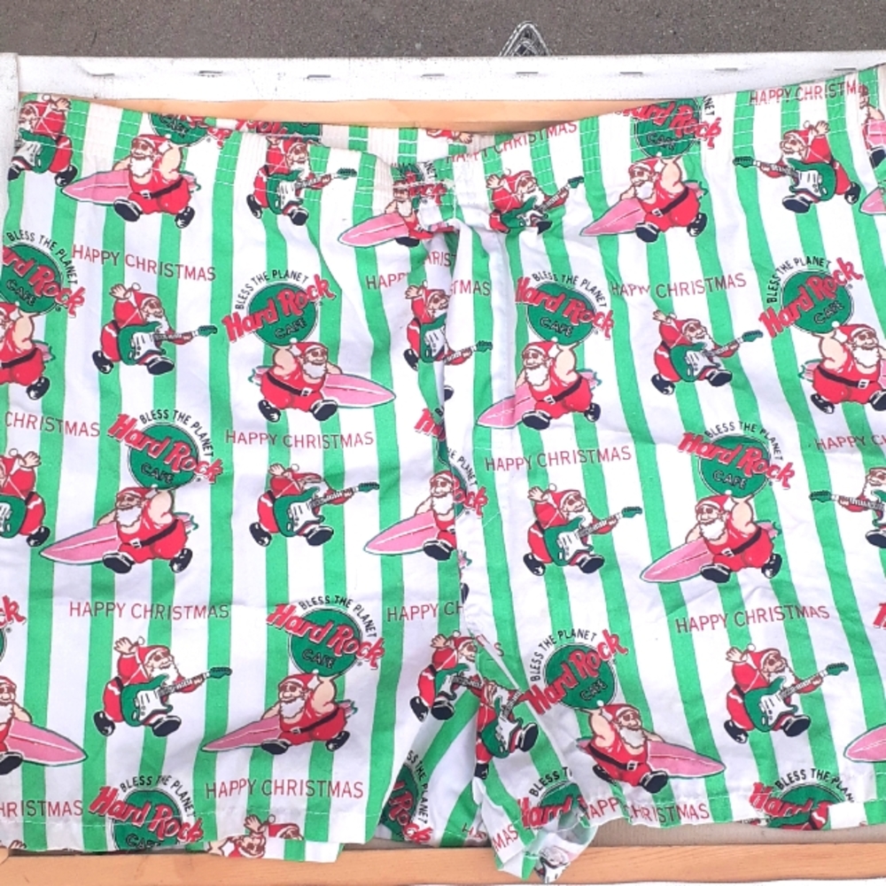 New vtg  Men's Hard Rock Holiday Cotton Shorts Rocking Santa Claus Surf Board L